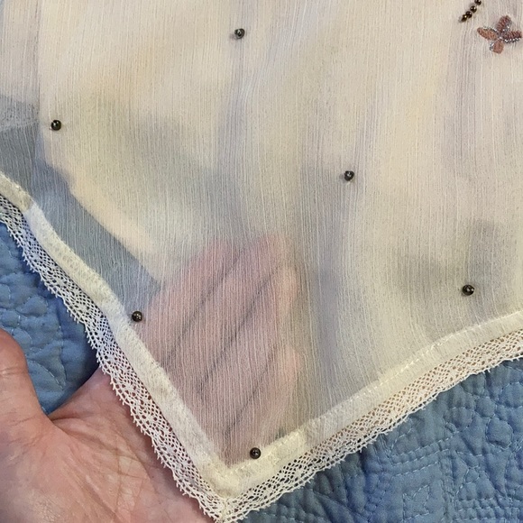 ABERCROMBIE detailed top - Picture 5 of 10